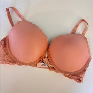 Victoria's Secret Lace-Trim Push-Up Bra - Peach